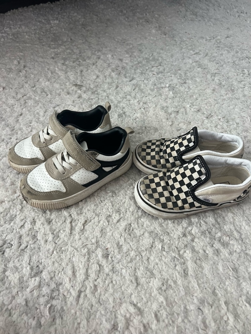 Toddler kids boys play shoes size 8 & 9 - Picture 2 of 6